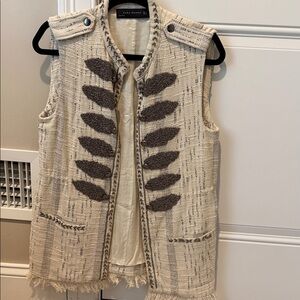 Zara Woman Textured Beige and Black Vest